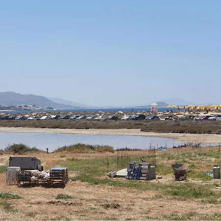 Molos 公寓式酒店