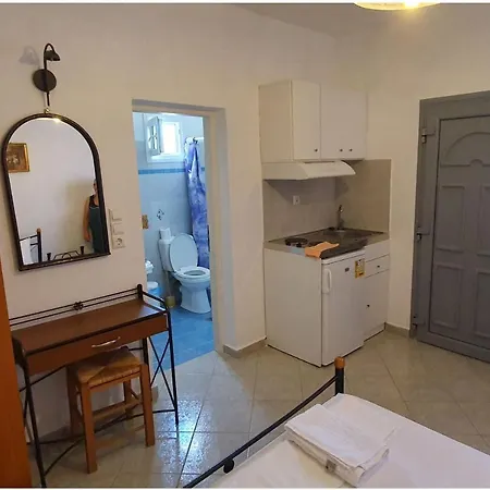 Aparthotel Molos *