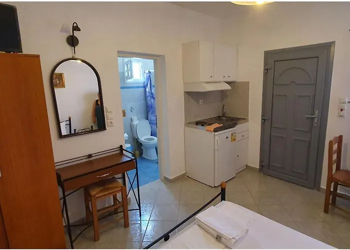 Apartmanhotel Molos 3*